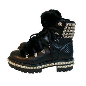 Auth Christian Louboutin Yeti Boots Black